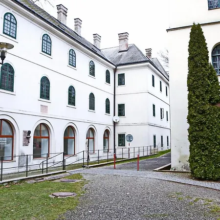 Historicky Putnicky Dom ゲストハウス Marianka