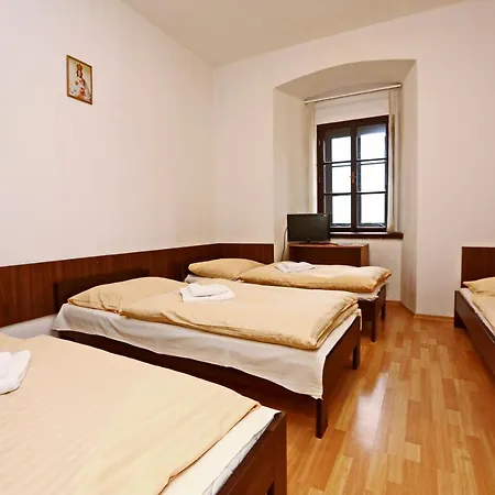 Historicky Putnicky Dom Marianka