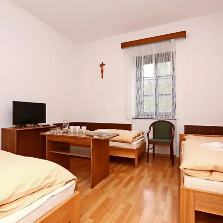 Historicky Putnicky Dom Marianka