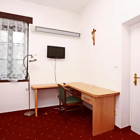 Historicky Putnicky Dom 3* Marianka